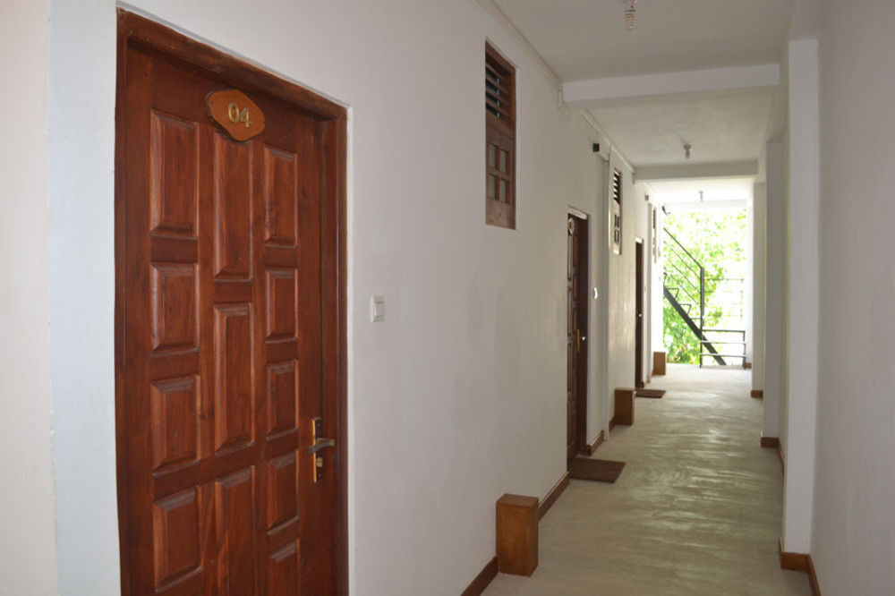 On The Rock Hotel Banduramulla Buitenkant foto